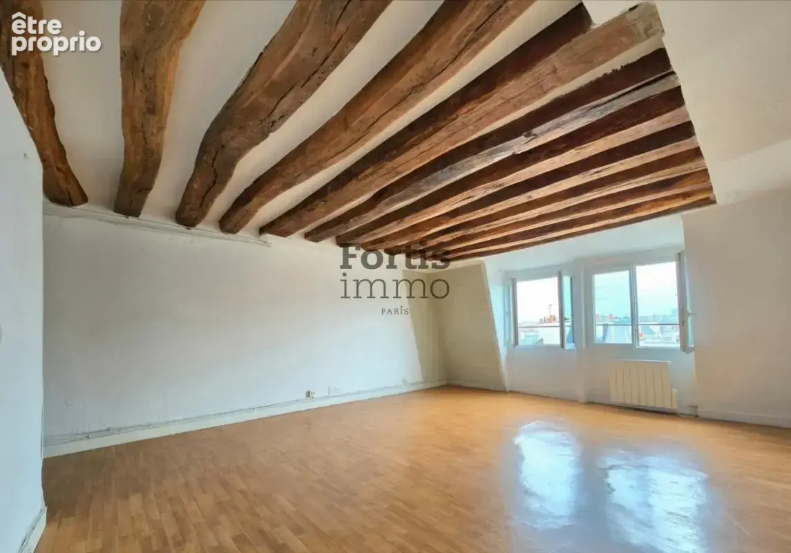 Paris 2 - duplex de 3 pieces, dernier etage avec vue degagee - photo 2