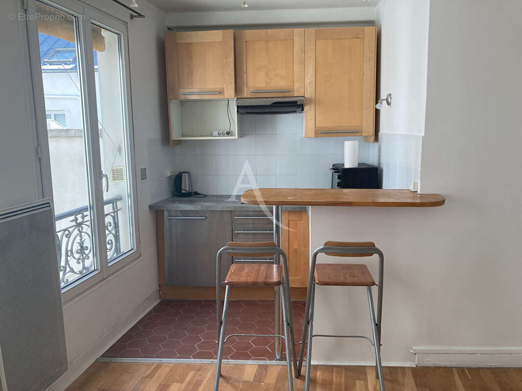 Appartement à PARIS-11E