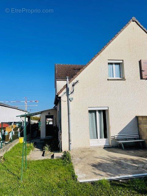 Maison à LAIGNEVILLE