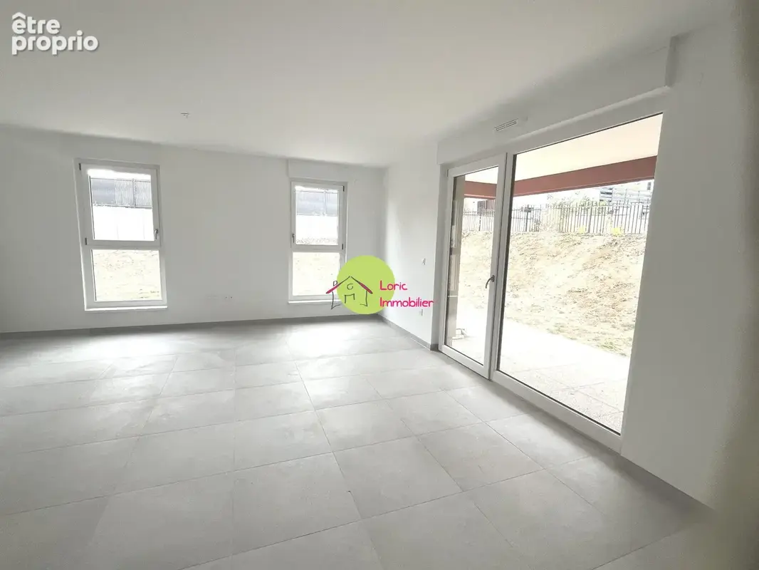 Appartement 5 pièces 90 m² à vendre à Barr (67140) - photo 4