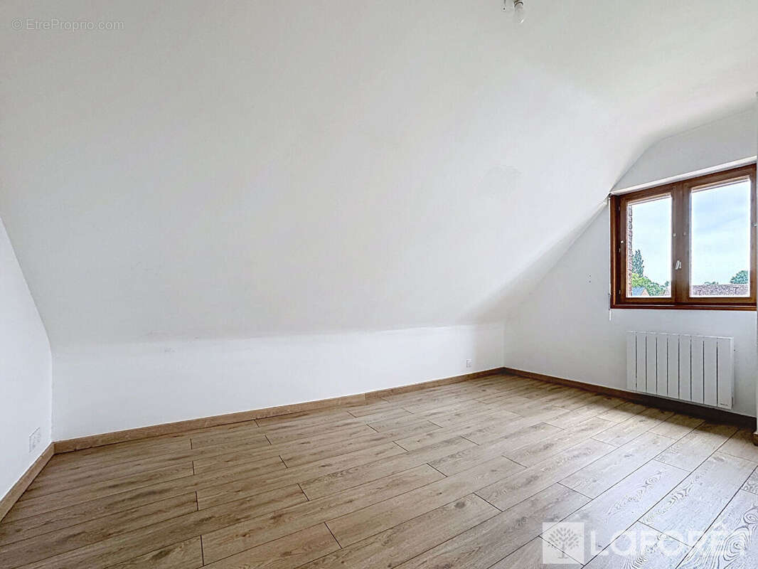 Maison Hazebrouck 6 pièce(s) 95.05 m2 - photo 6