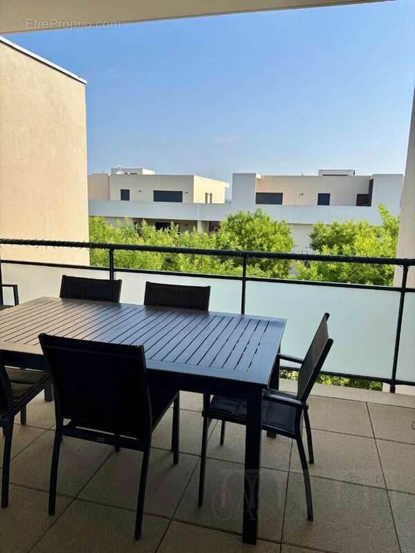 Appartement à FABREGUES