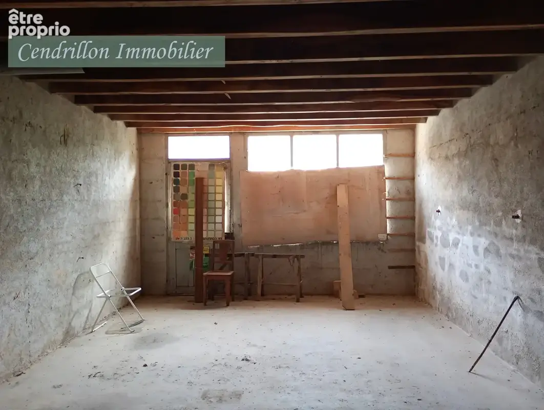 Ancien atelier de charron forgeron de 116 m2 avec sa boutique quincaillerie attenante de 56 m2 sur un terrain - photo 6