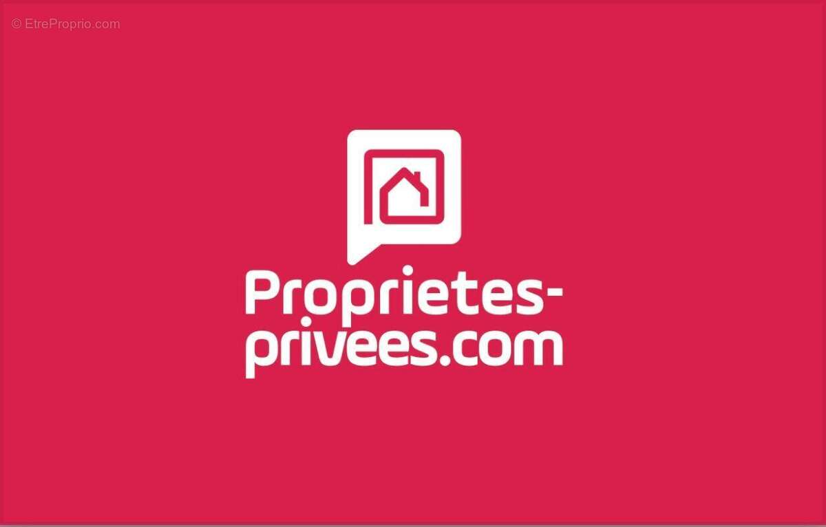 Appartement à CHARBONNIERES-LES-BAINS
