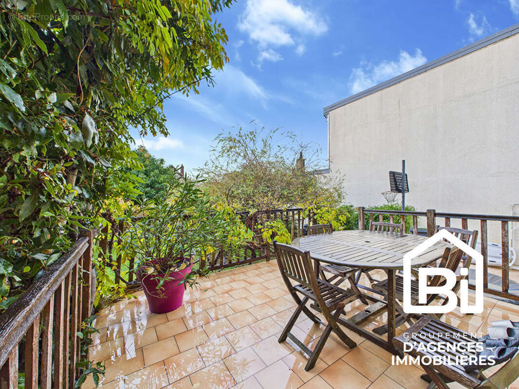 Maison à MONDEVILLE