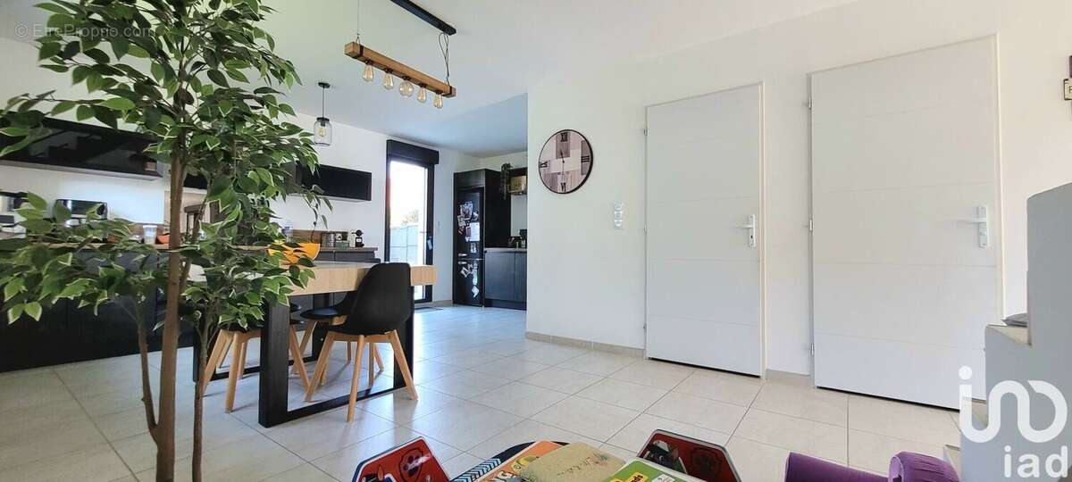 Photo 5 - Maison à OISSEL