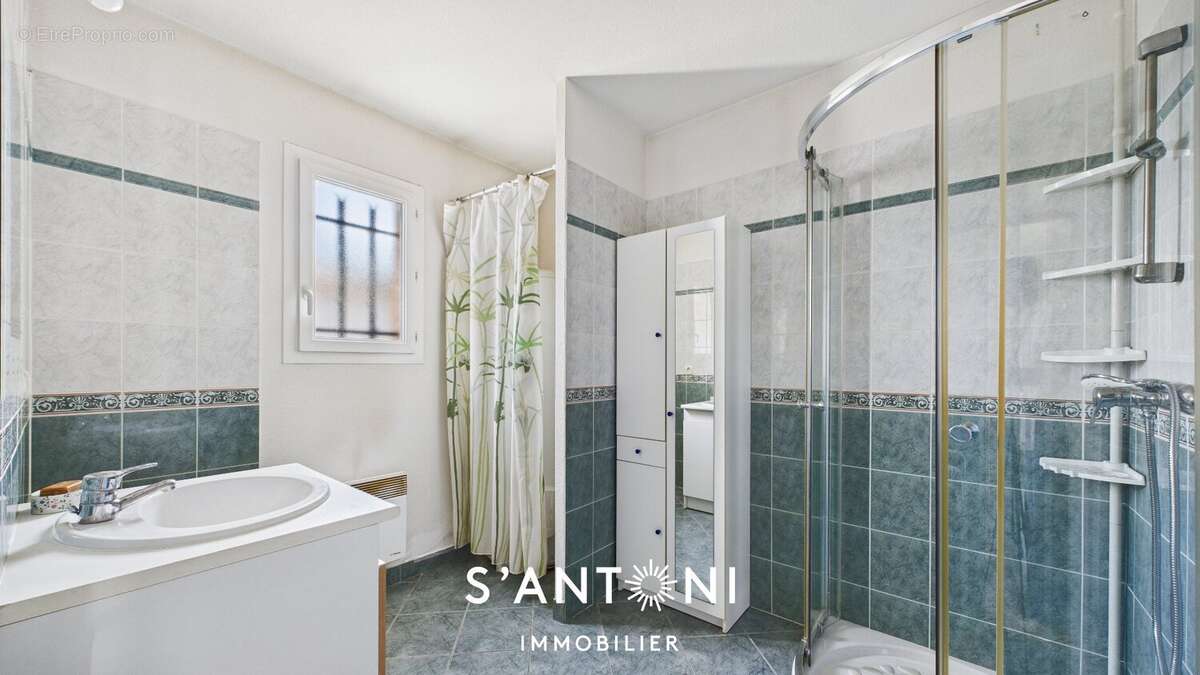 Maison à PUISSALICON