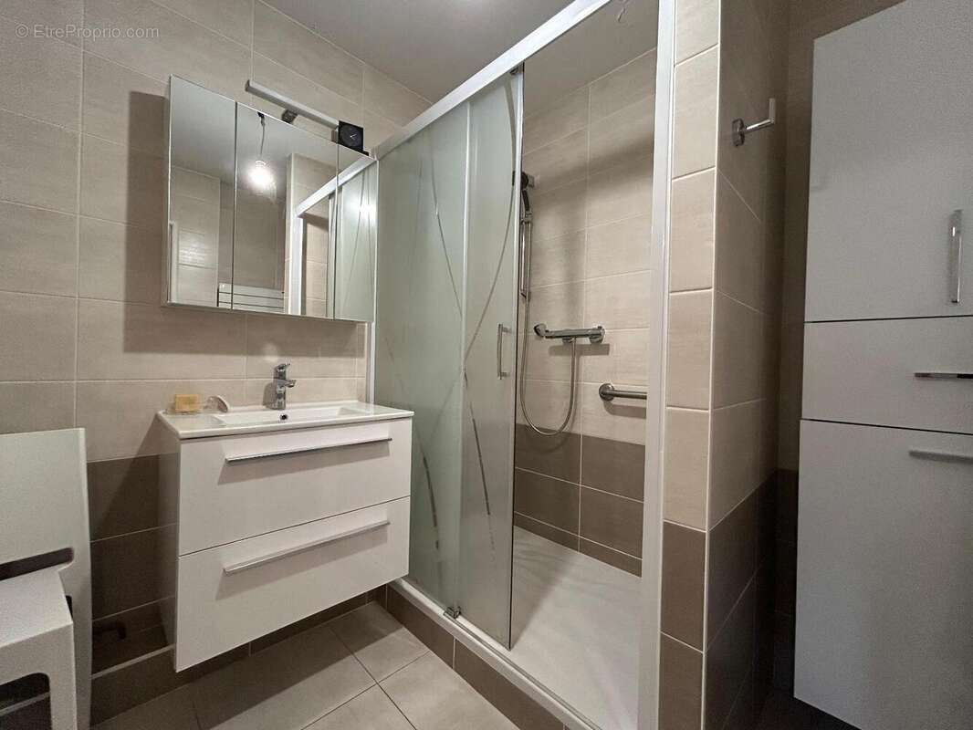   - Appartement à ANGERS