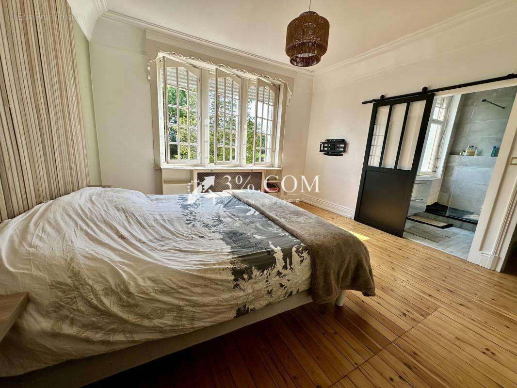 Maison à SAINT-ETIENNE-AU-MONT