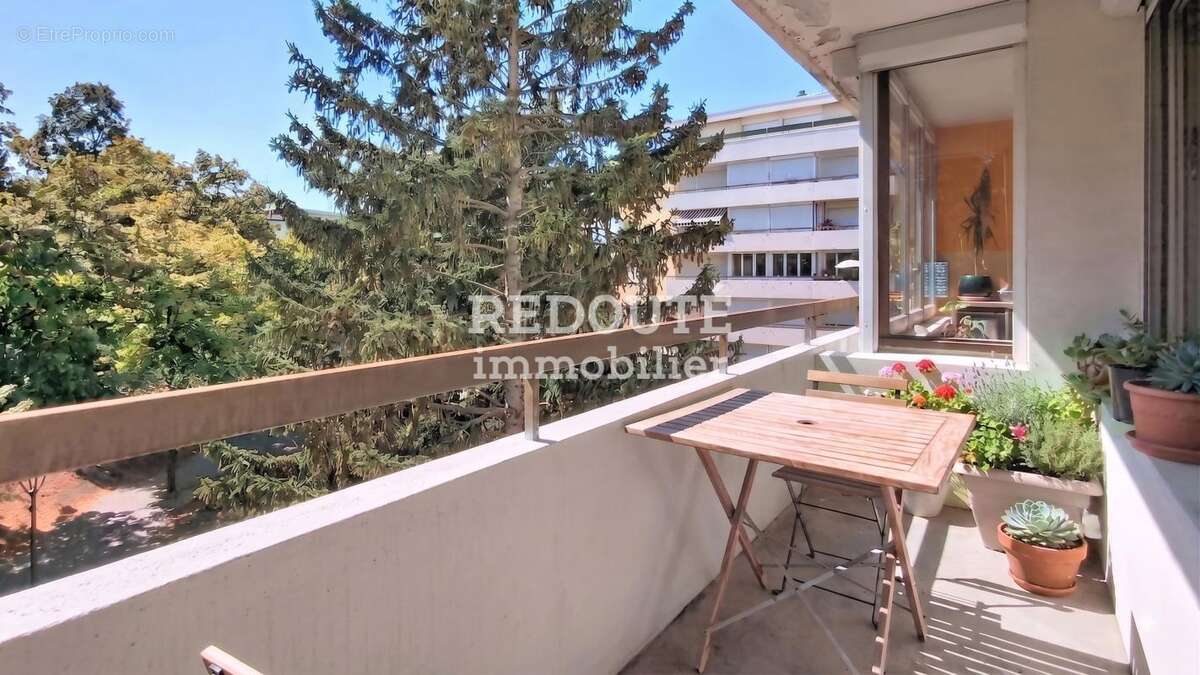 A vendre : appt t4 avec garage - résidence bertrand de mun - photo 4