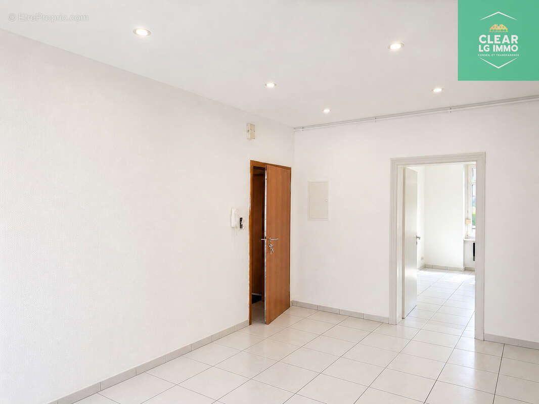Appartement T2  bon secteur - photo 2