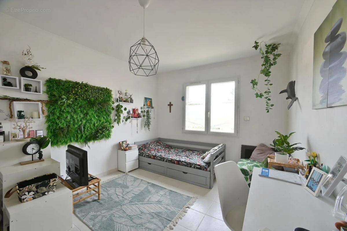 Maison à SAINT-CHRISTOL-LES-ALES