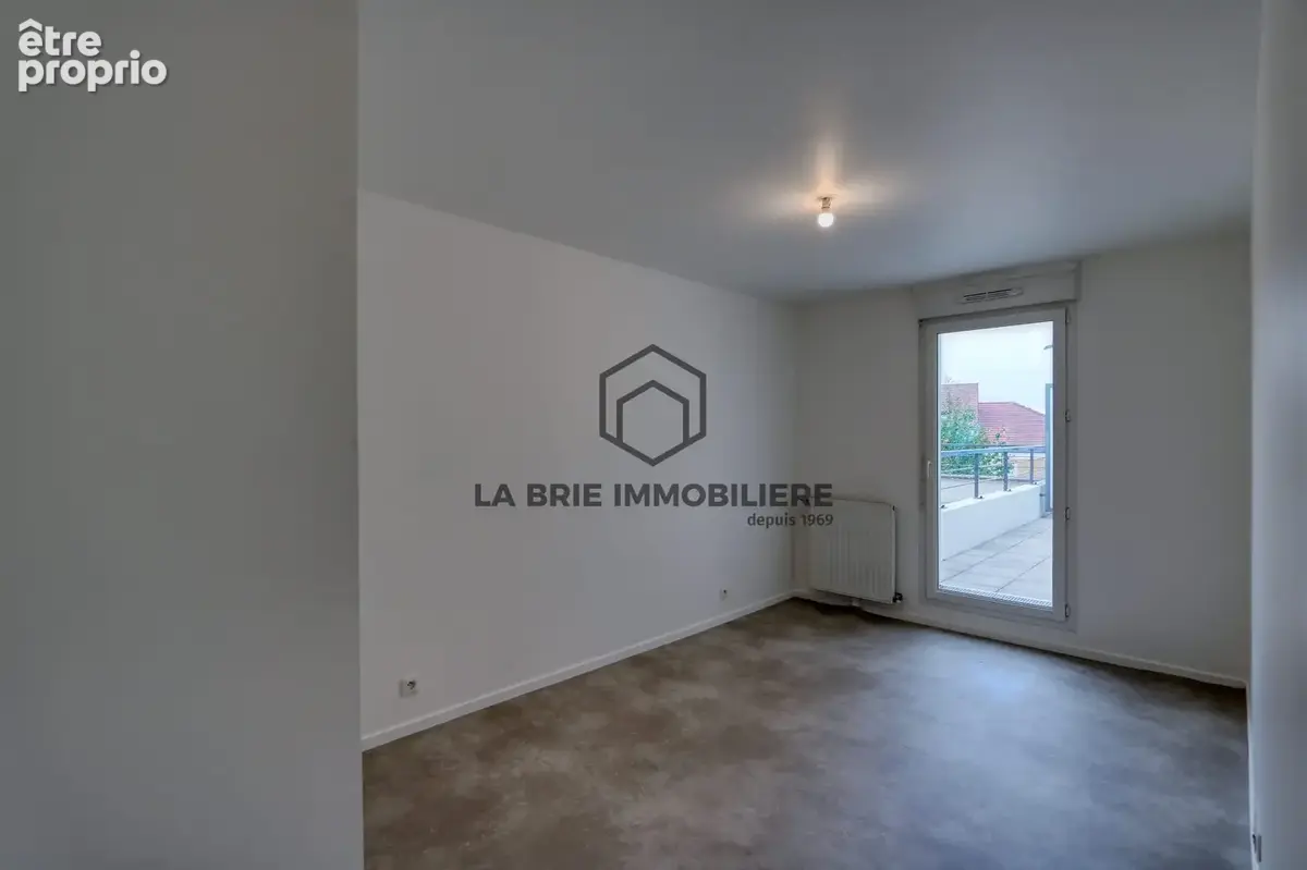 Appartement 3 pièces 63 m² à vendre à Villecresnes (94440) - photo 9