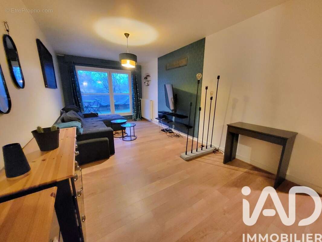 Appartement 67 m² à Tours  - photo 2