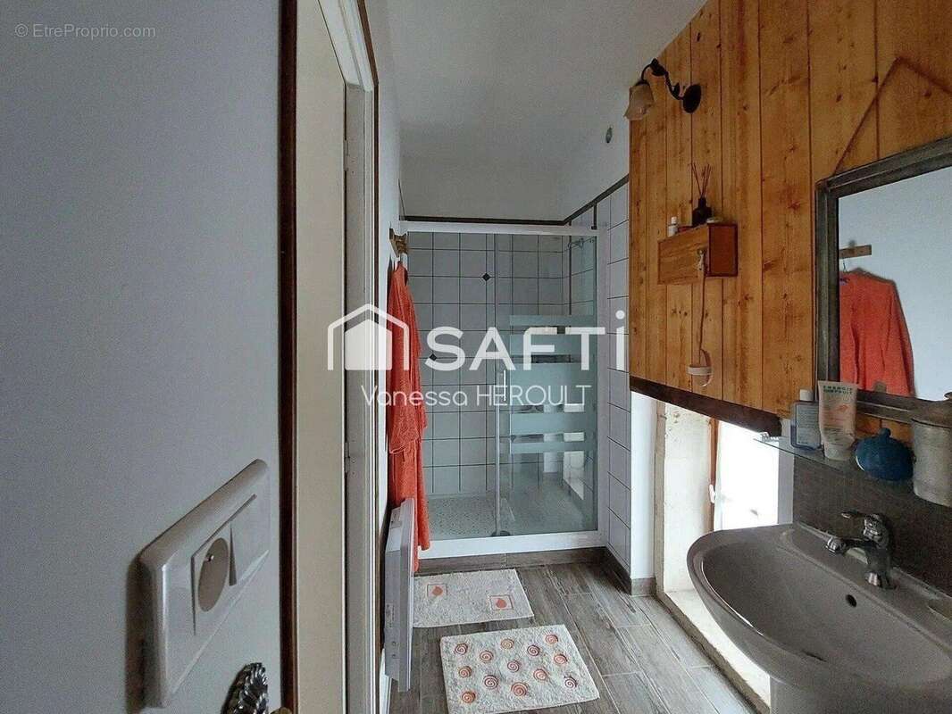 Maison 118 m² à Corvol-L'orgueilleux  - photo 4