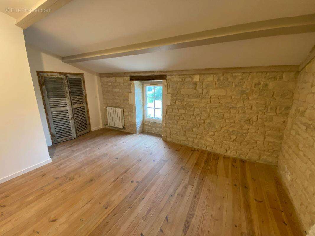 Maison de caractère à 15 min de LA ROCHELLE! - photo 5