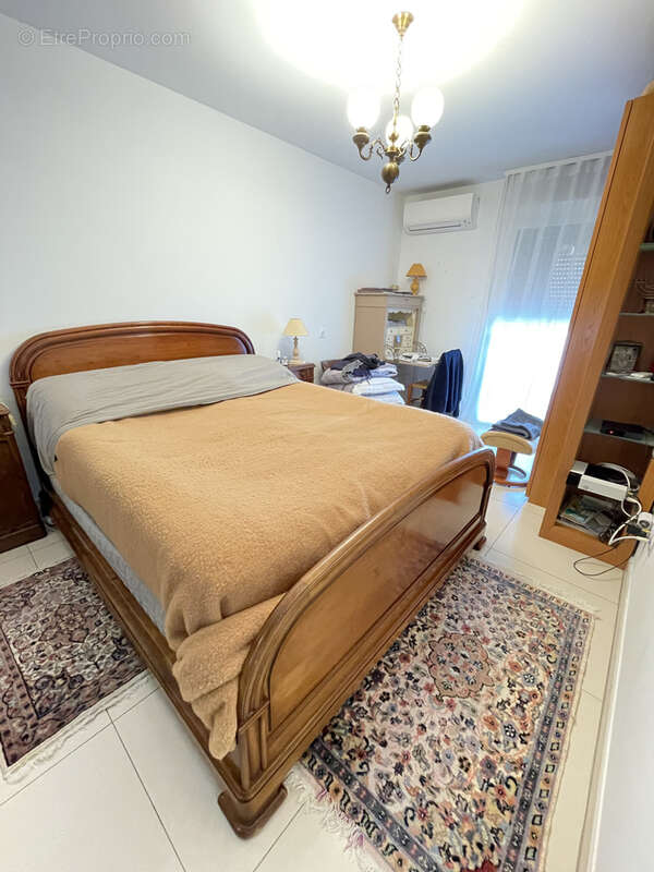 Autre à SAINT-RAPHAEL