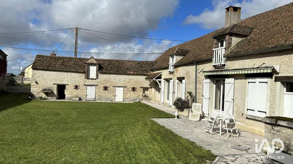 Photo 2 - Maison à CHATEAU-LANDON