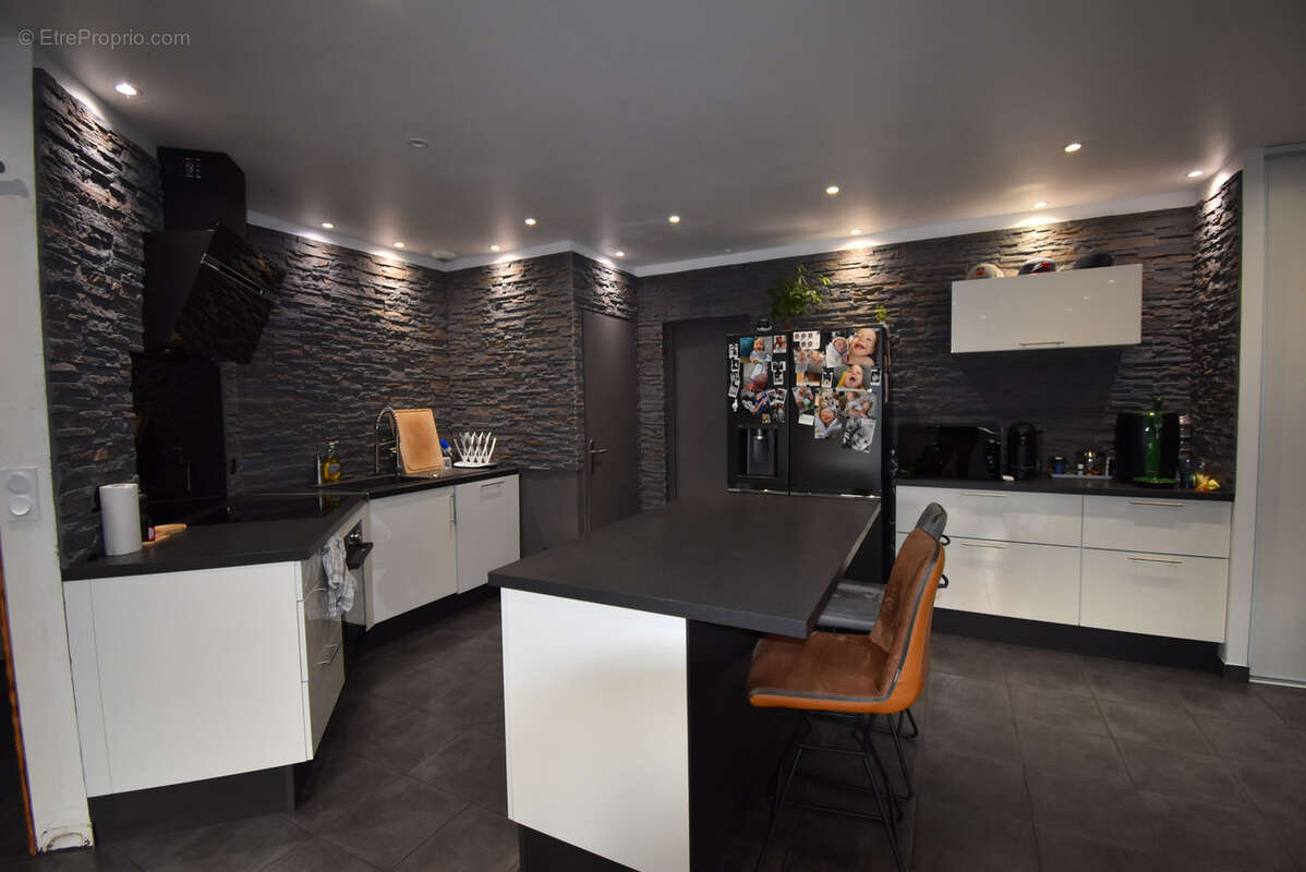 Maison à CINTEGABELLE