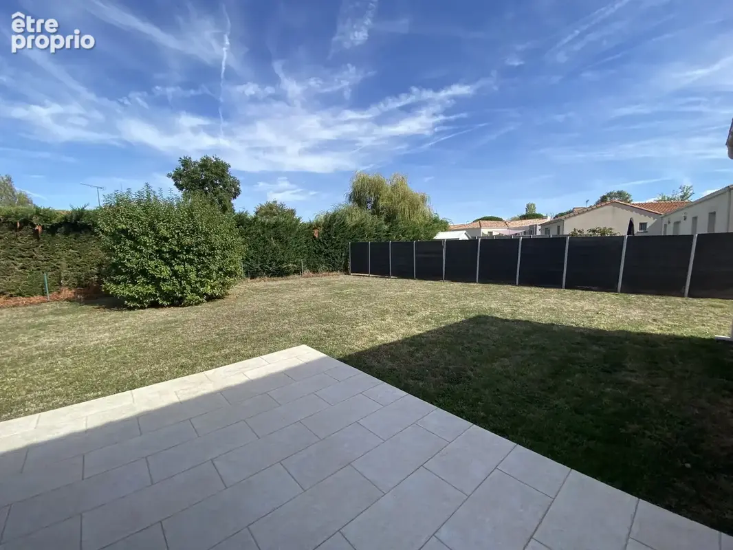 Plain pied avec 3 chambres sur  644m2 de terrain - photo 4
