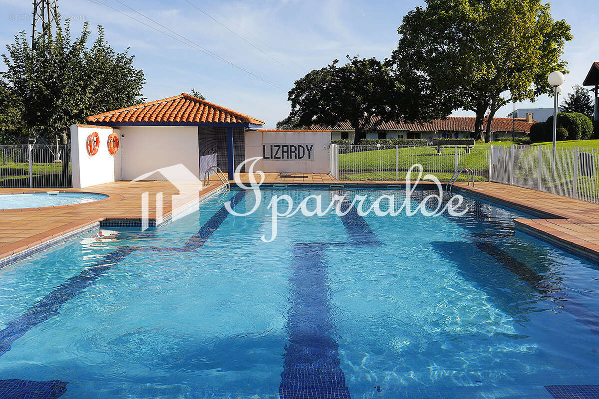 Appartement  proche Plage: T3 avec 2  Terrasses, Piscine et Parking attitré - photo 9