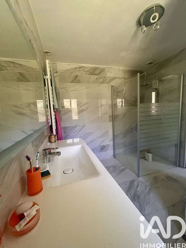 Maison 127 m² à Montpezat-De-Quercy  - photo 5