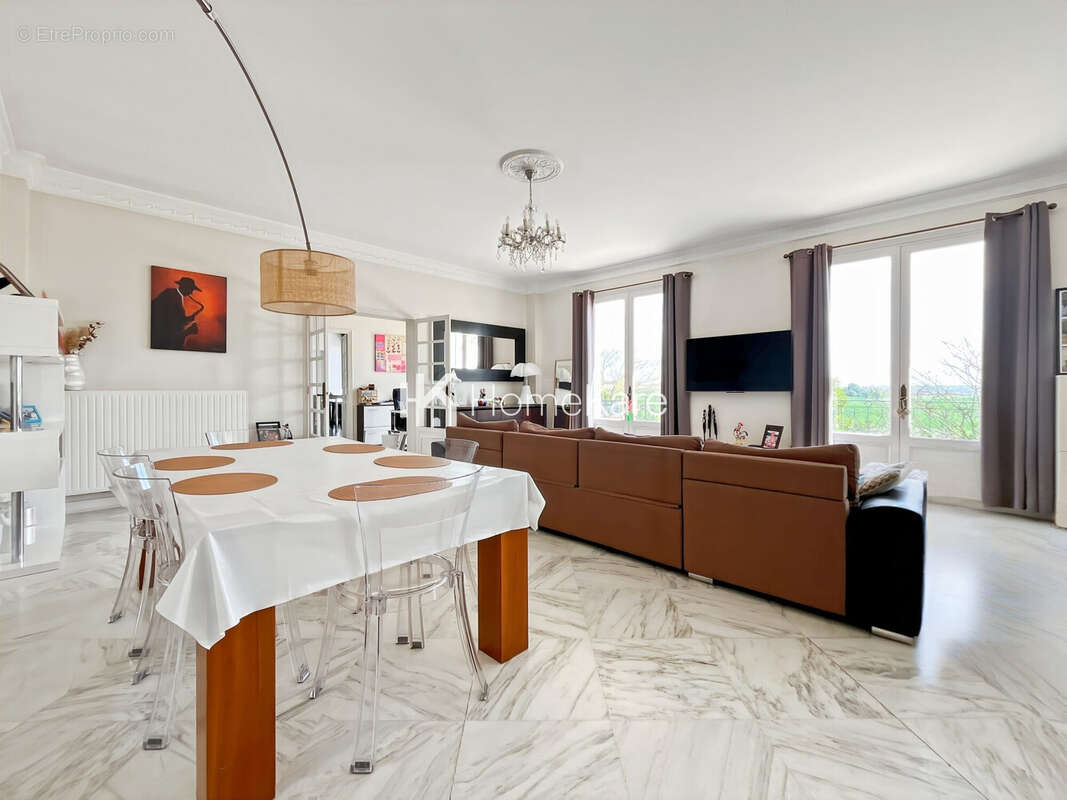 Appartement à VERFEIL