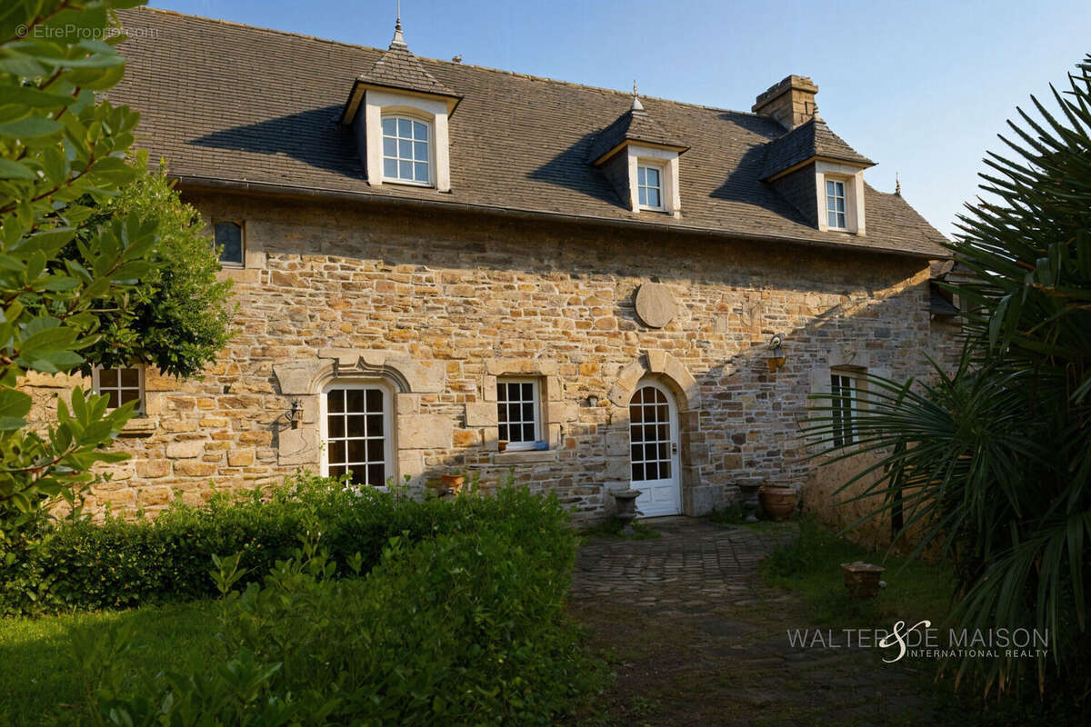 Maison à PLOUIDER