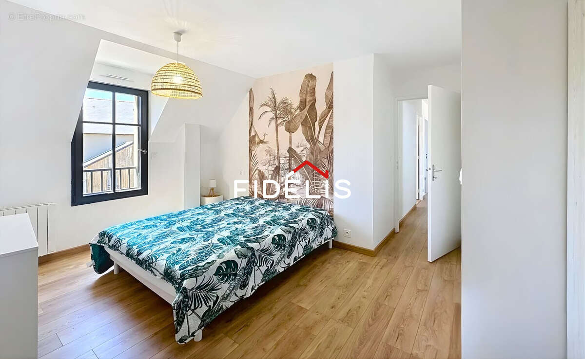 Maison à SAINT-SULIAC