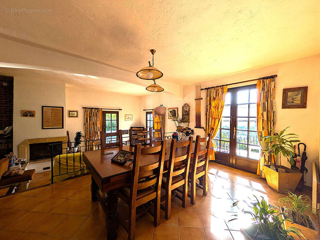 Autre à CAGNES-SUR-MER