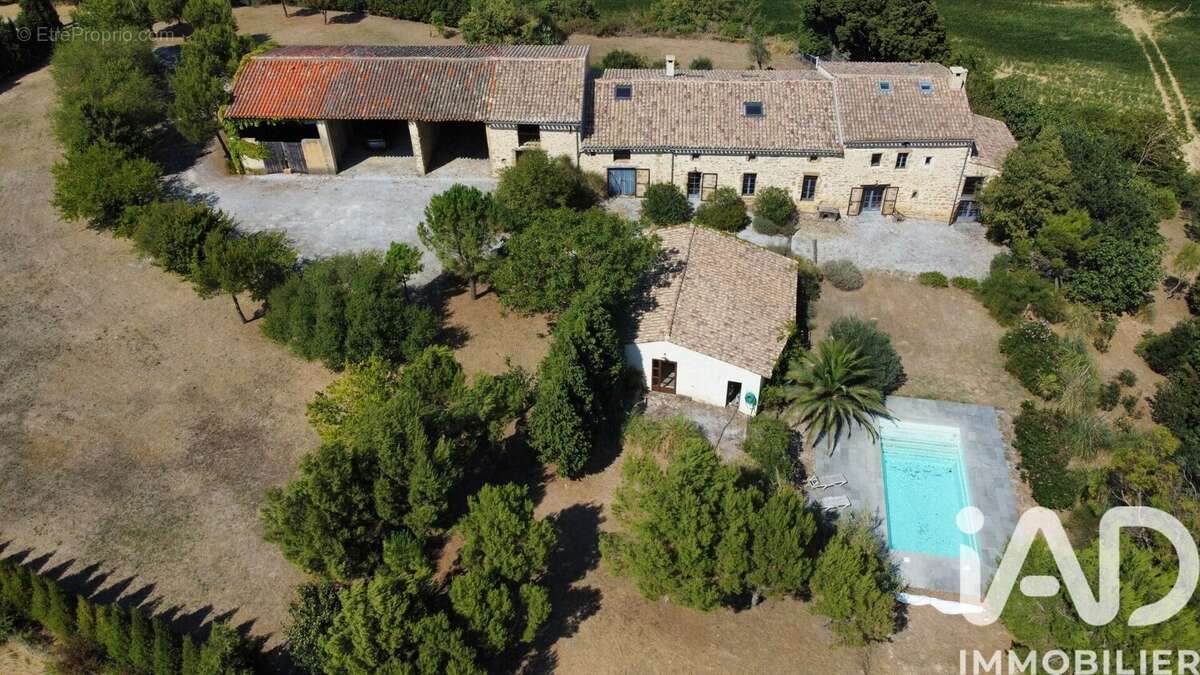 Maison 410 m² à Montferrand  - photo 5