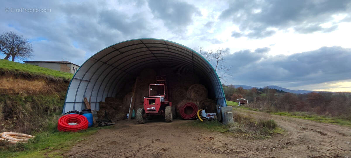 Maison à SAINT-GENIS-L'ARGENTIERE