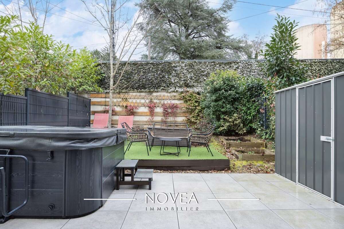 Maison à RILLIEUX-LA-PAPE