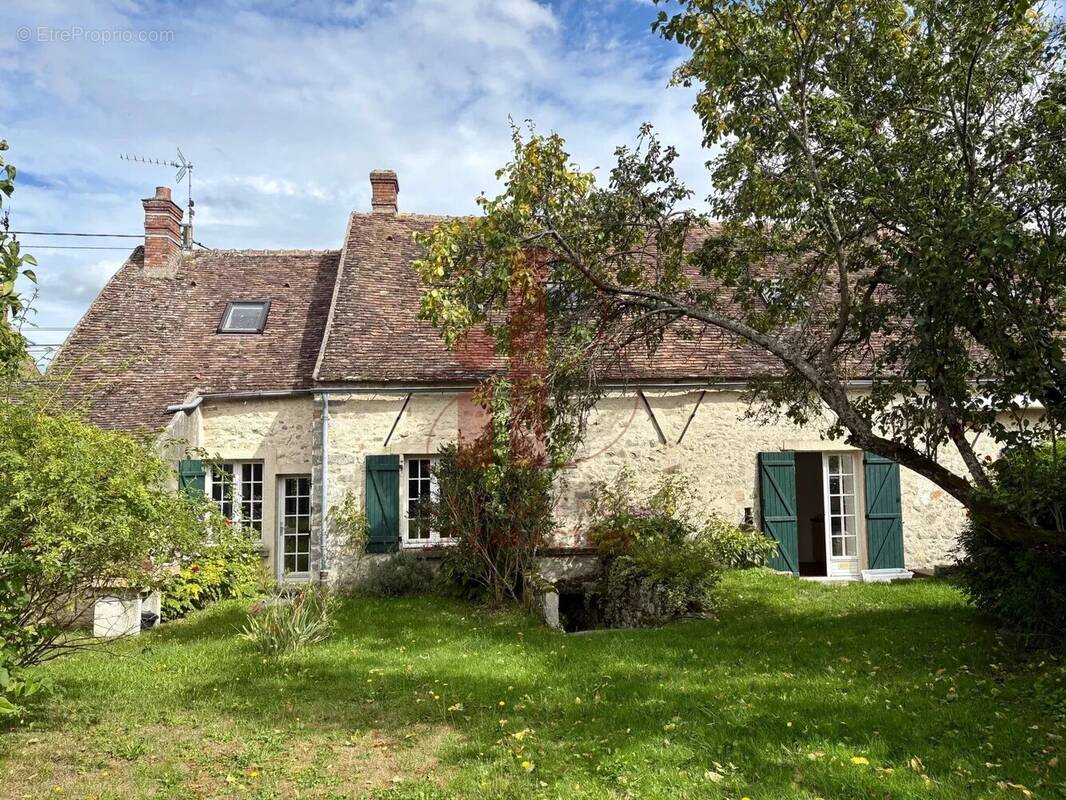 Maison à FONTAINEBLEAU