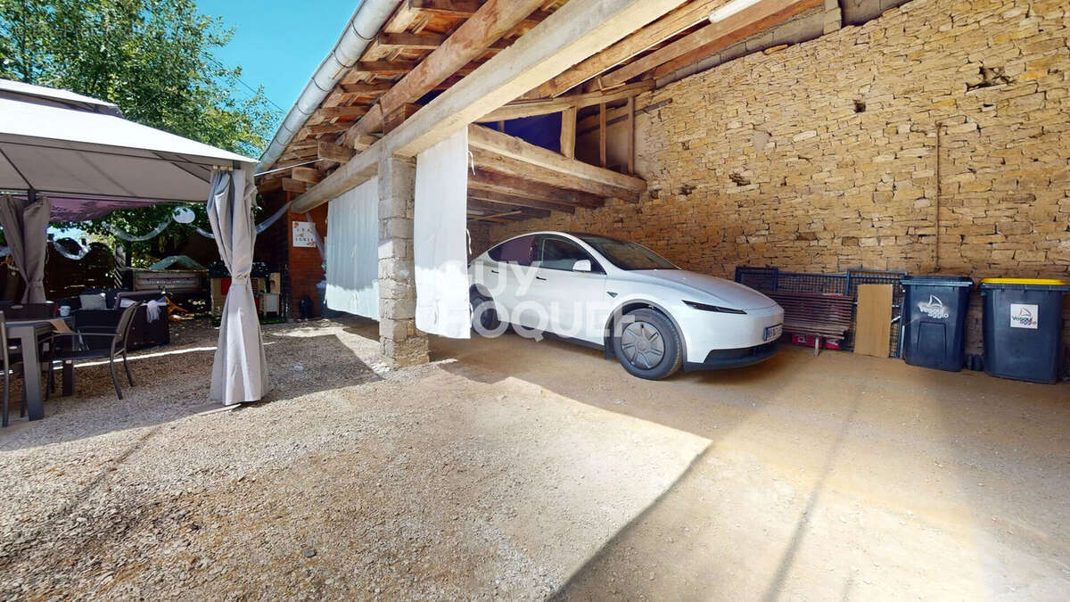 Maison 150 m² à Pusy et Epenoux - photo 5
