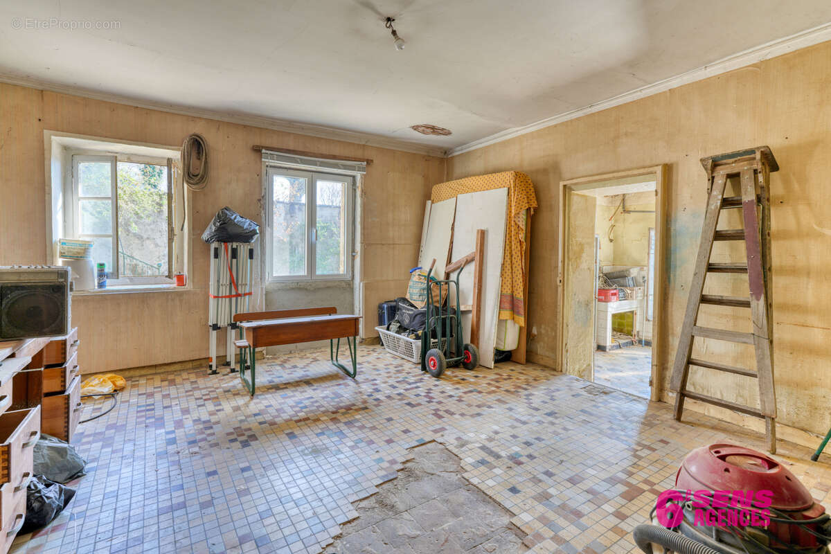 Maison à RILLIEUX-LA-PAPE