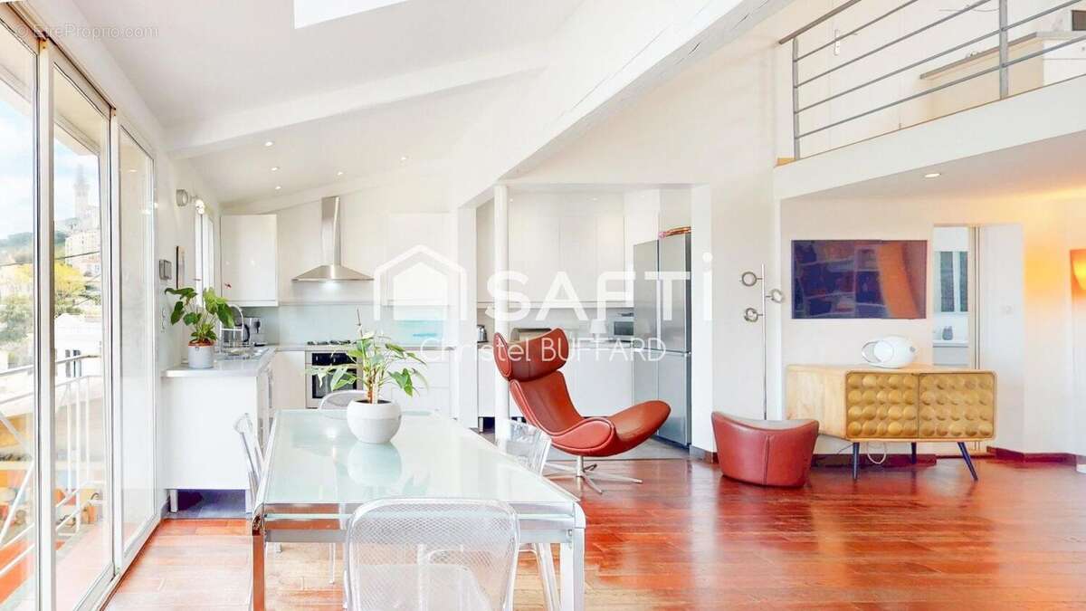 Photo 2 - Maison à MARSEILLE-7E