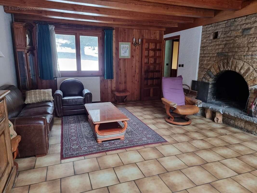 Maison à SAINT-CHAFFREY