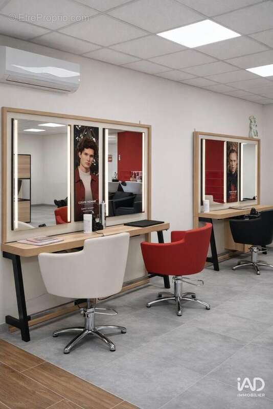 Photo 8 - Commerce à EXINCOURT