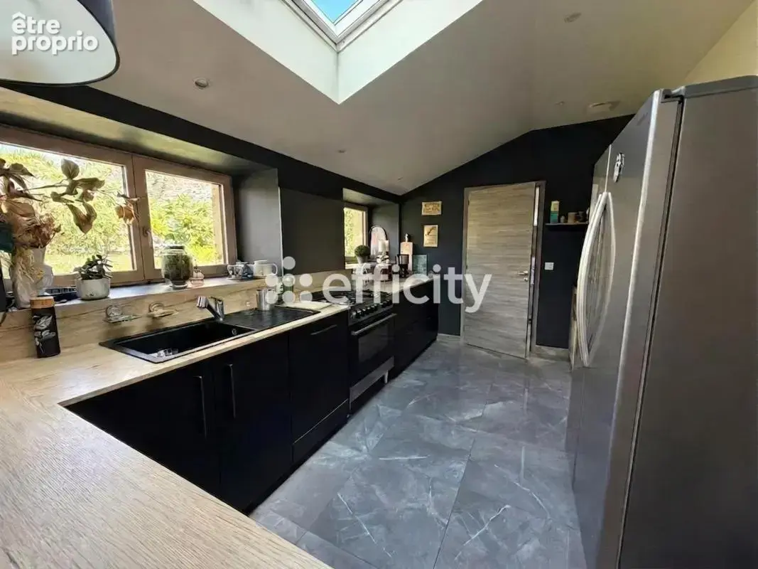 Maison 6 pièces 160 m² à vendre à Pire-Sur-Seiche (35150) - photo 5