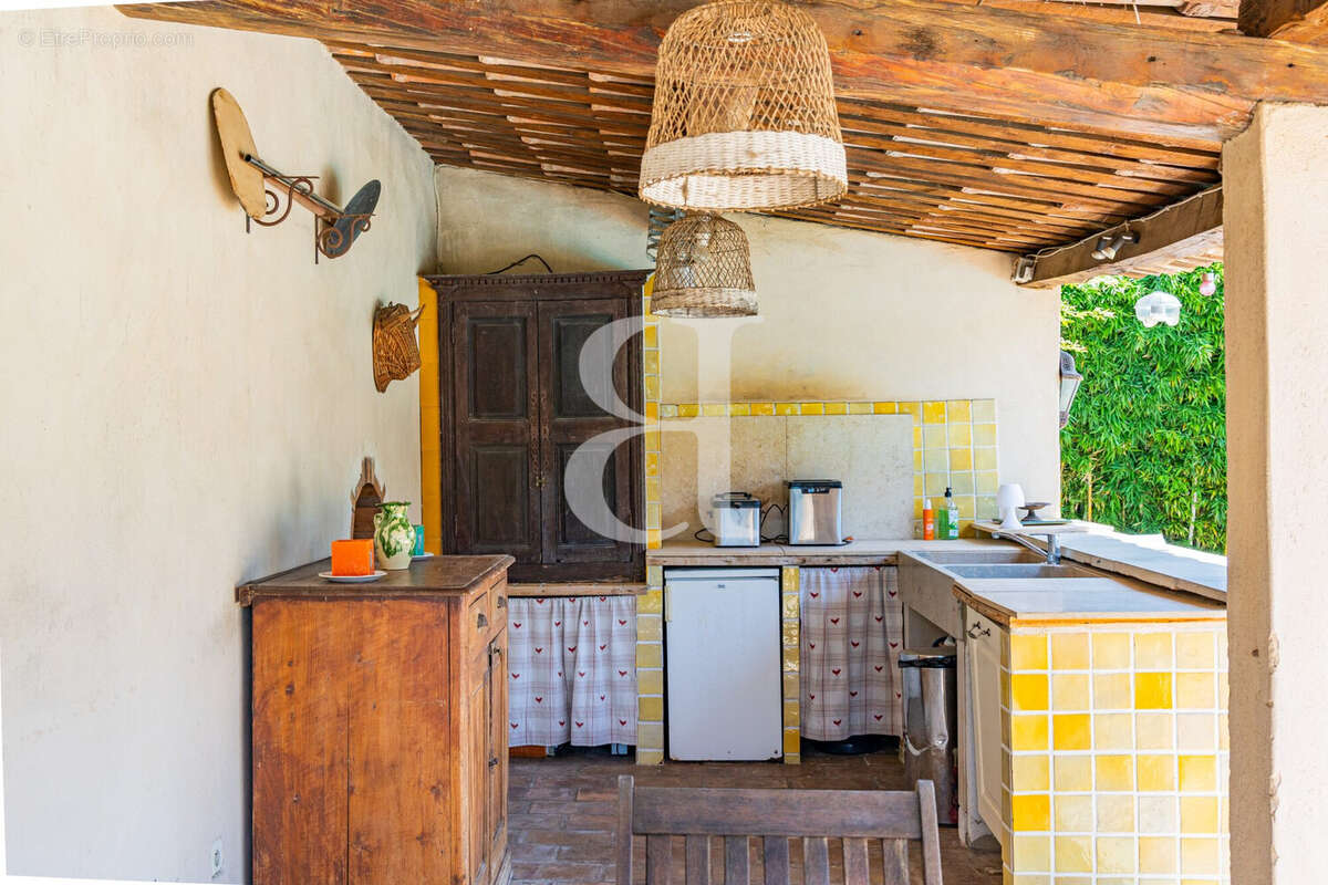 Maison à CABANNES