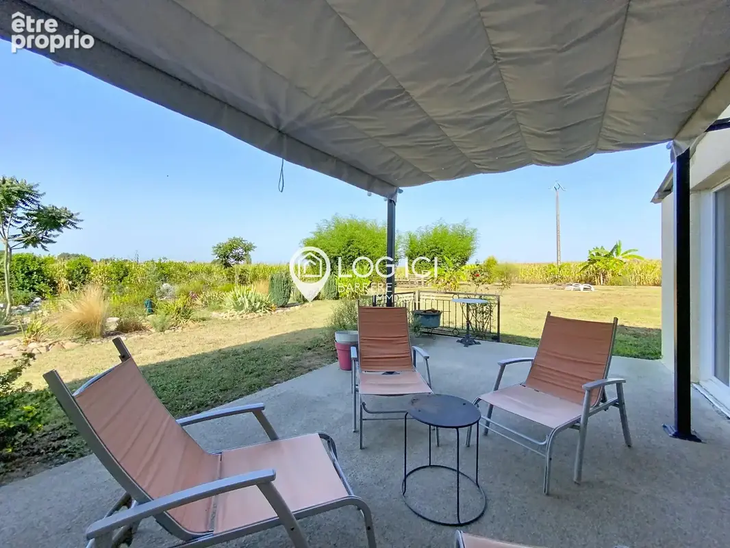 À quelques minutes de Morlaàs   Ensemble immobilier de caractère avec grange entièrement rénovée - photo 18