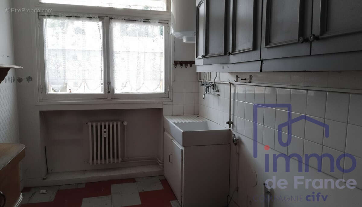 Appartement à SAINT-ETIENNE