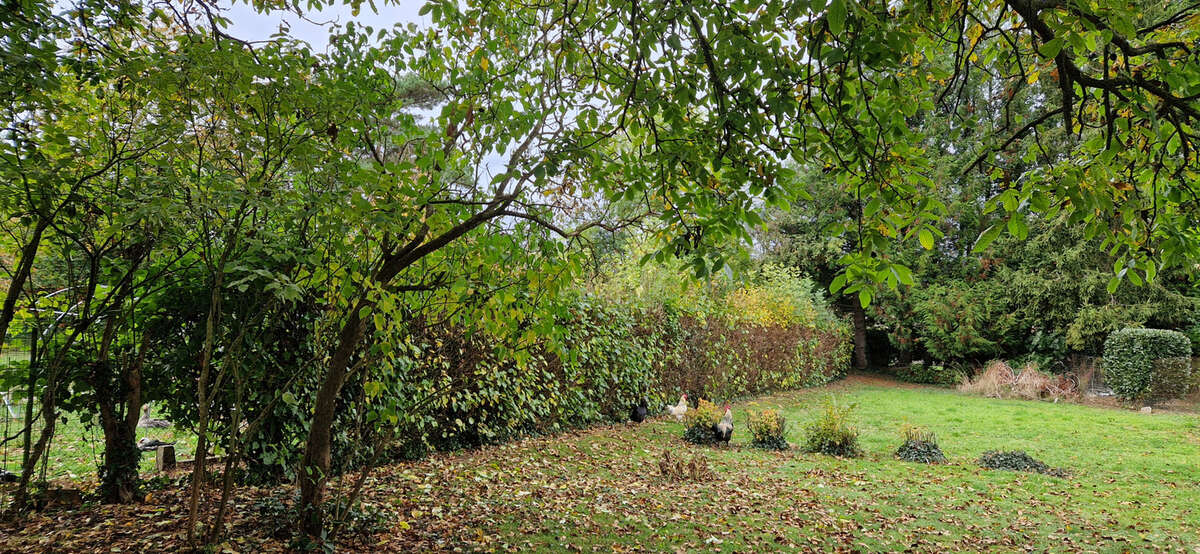 Autre à QUESNOY-SUR-AIRAINES