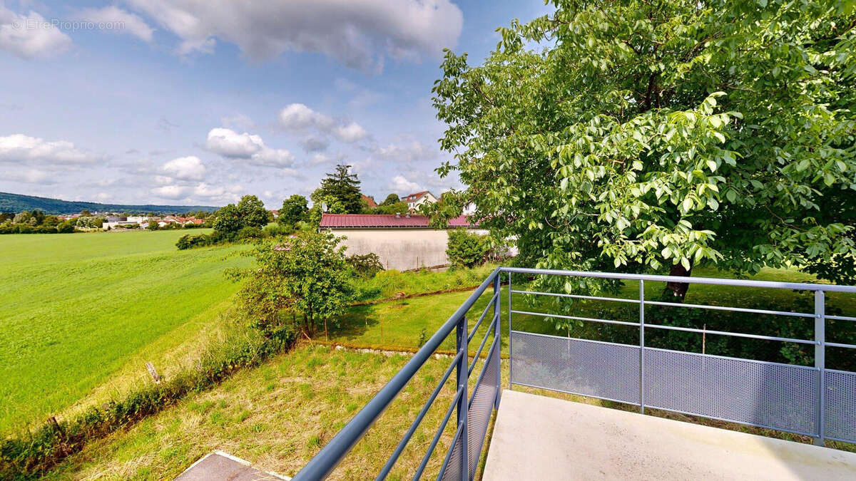 Appartement à SAONE