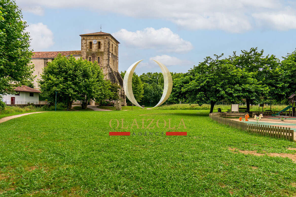 Appartement à SAINT-PEE-SUR-NIVELLE