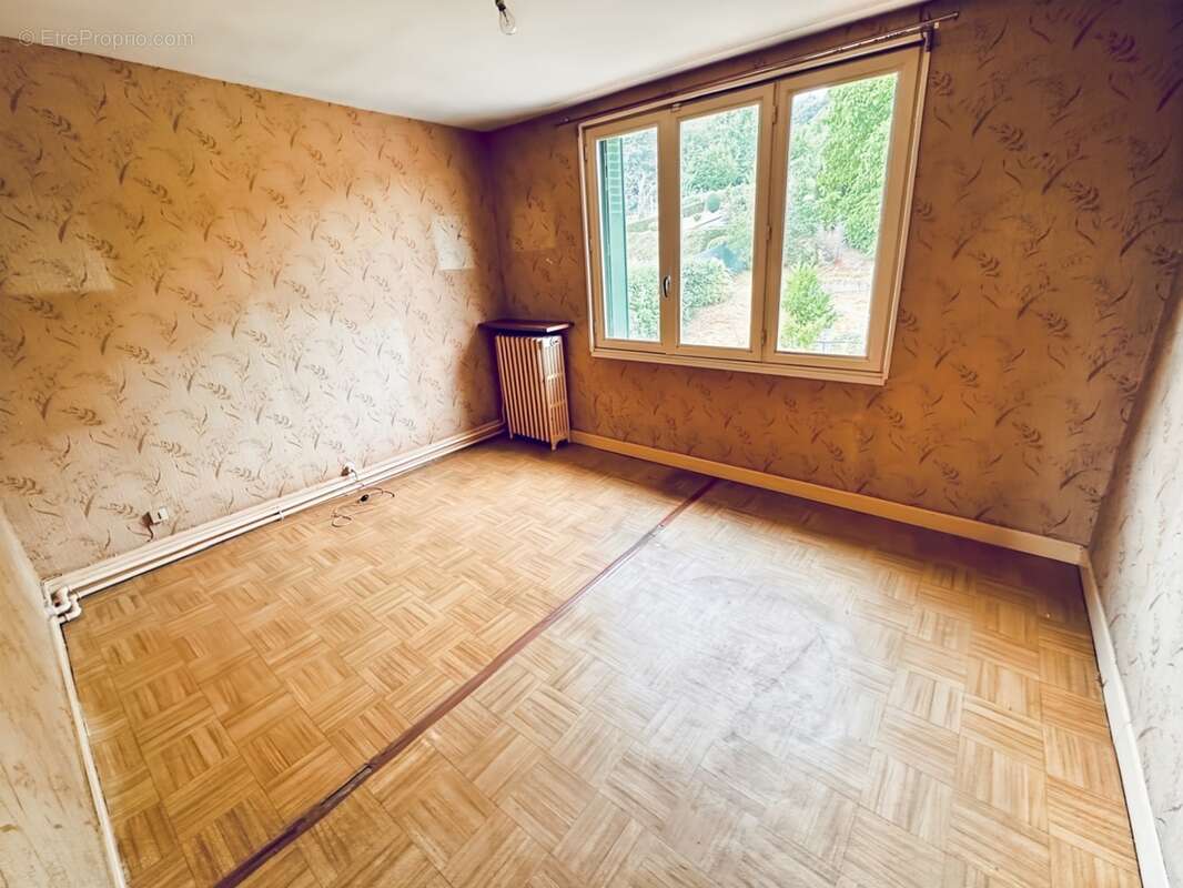 Maison à vendre 5 pièces CHARLEVILLE MEZIERES (08) - photo 12