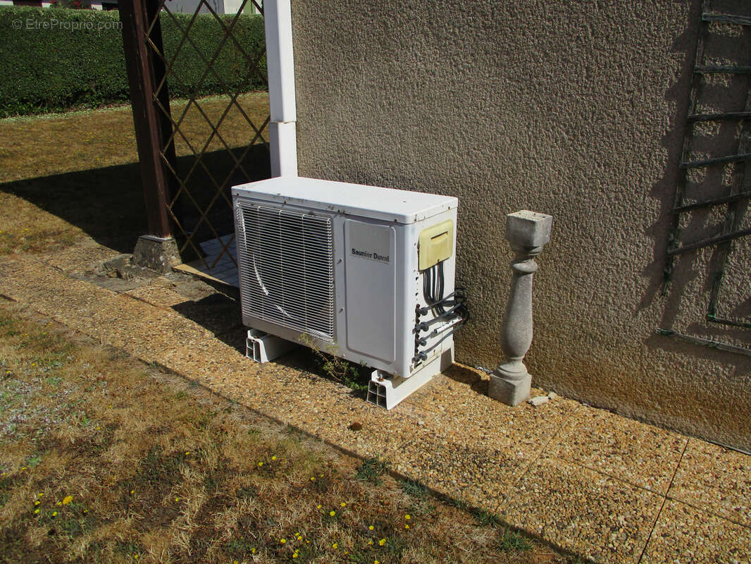 Maison à CEAUX-EN-COUHE