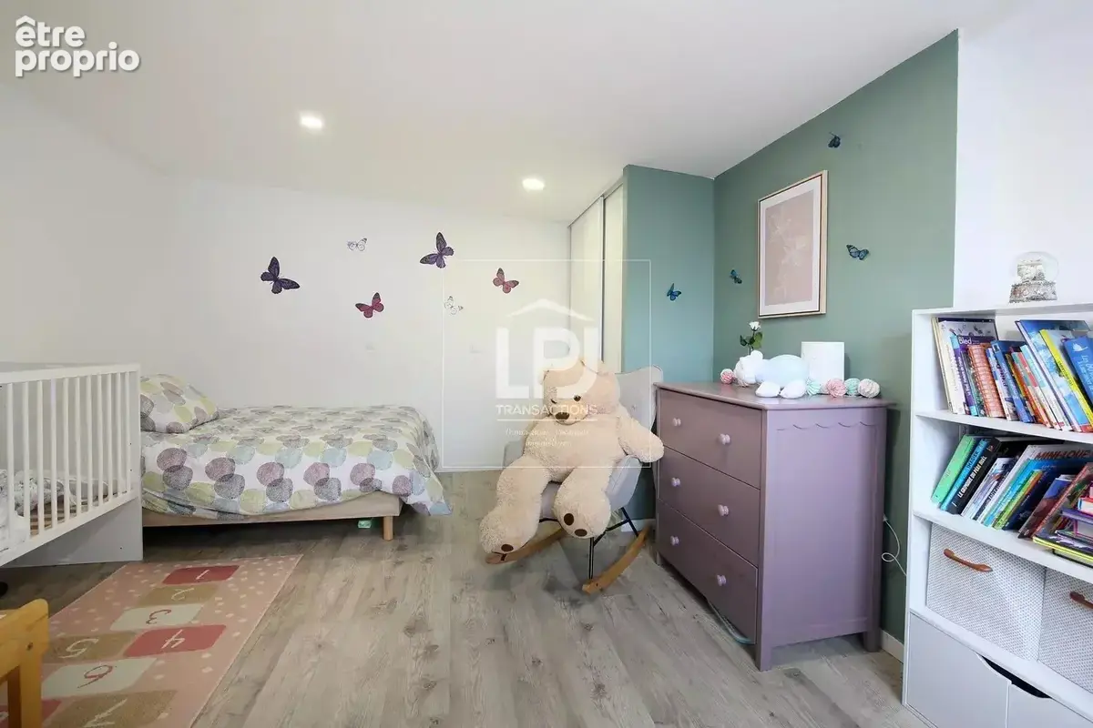 Maison 5 pièces – 157 m² sur terrain de 960 m² - photo 13