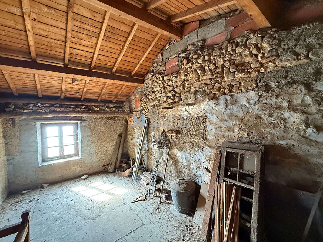 Maison à MONTBRISON